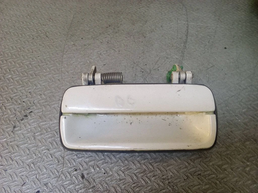 Rear door exterior handle 16606234