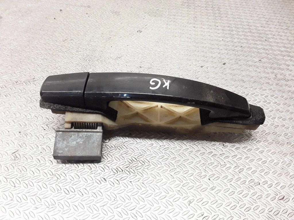 Rear door exterior handle – left
