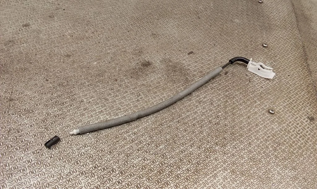 Rear door cable line – BMW 1 Series E81 E87 (2004-2011)