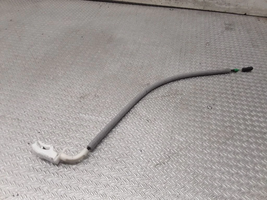 Rear door cable line – left