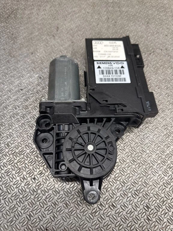 Rear door window regulator motor – Audi A4 S4 B7 8E 8H (2005-2008)
