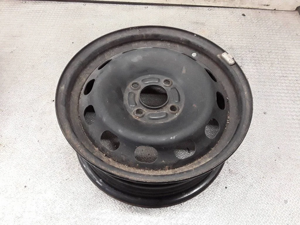 R15 tērauda štancētais disks (-i) 2150853