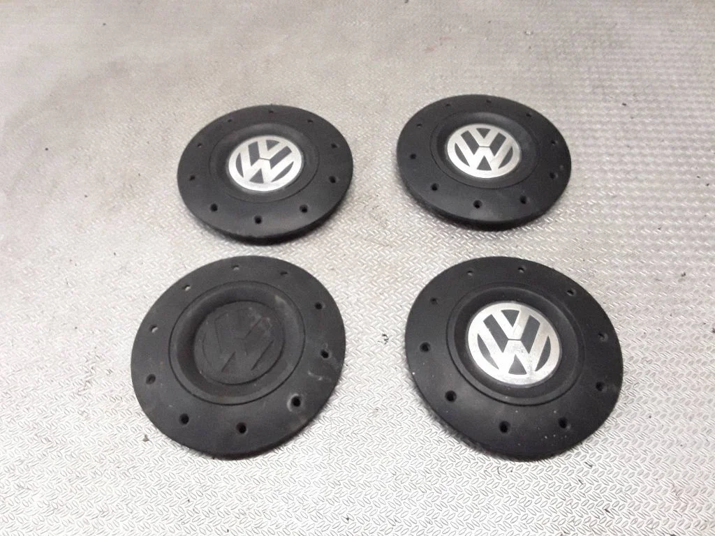 Original wheel cap 7H0601151B
