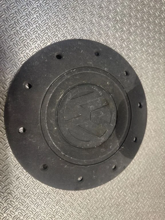 Original wheel cap 7H0601151C