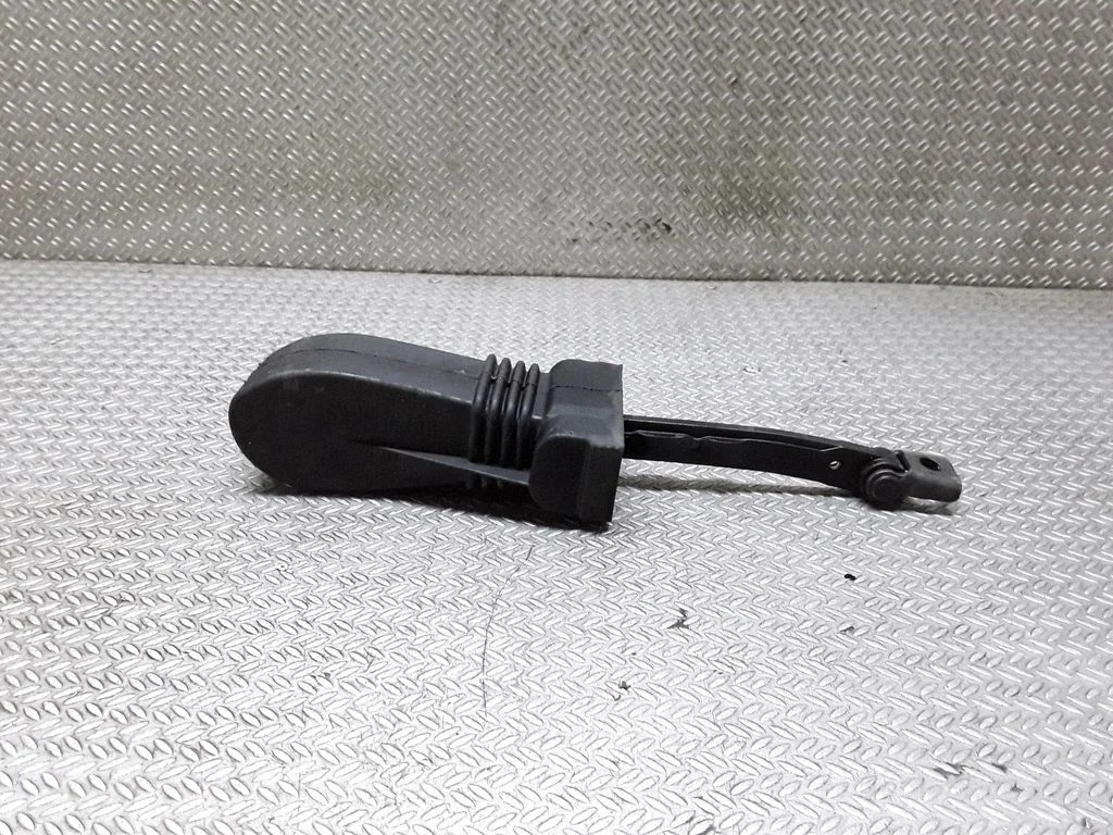 Ogranicznik drzwi przednich 8T0837249