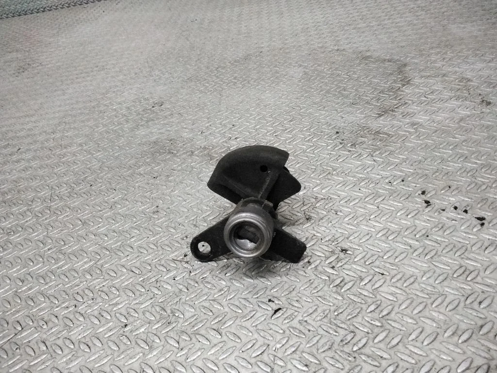 Coupe door lock (next to the handle)