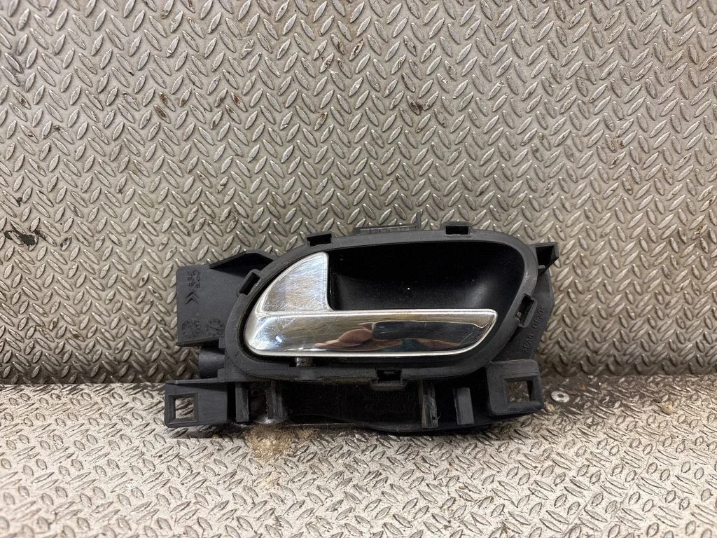 Front door interior handle 9683446877