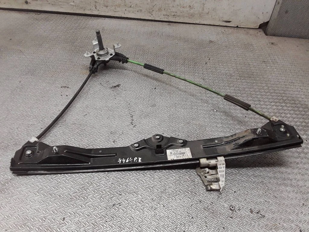 Front door manual window regulator 51799531