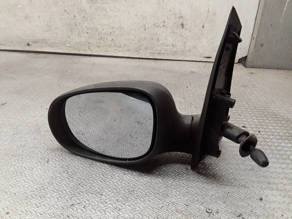 Coupe wind mirror (mechanical) E8024813