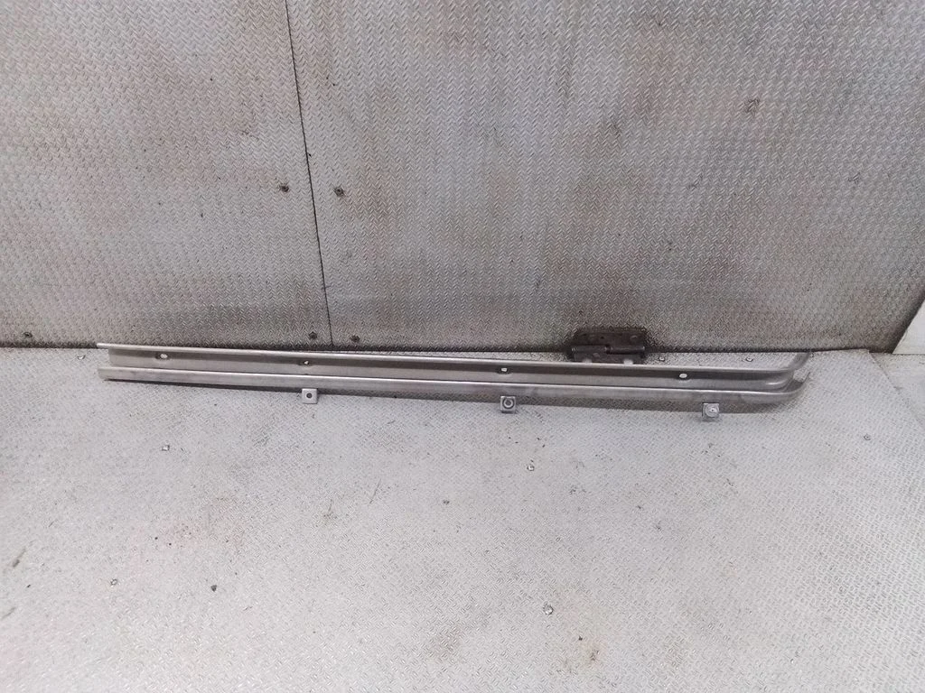 Sliding door upper top rail – Volkswagen Transporter - Caravelle T5 (2003-2015)