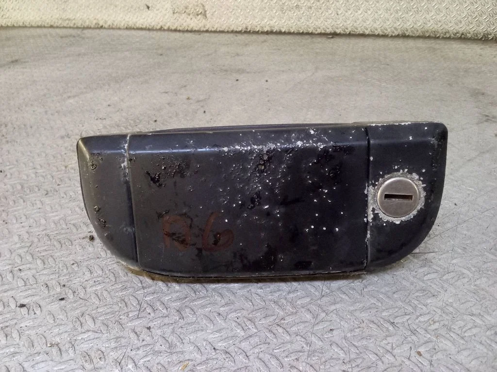 Loading door exterior handle 701837210