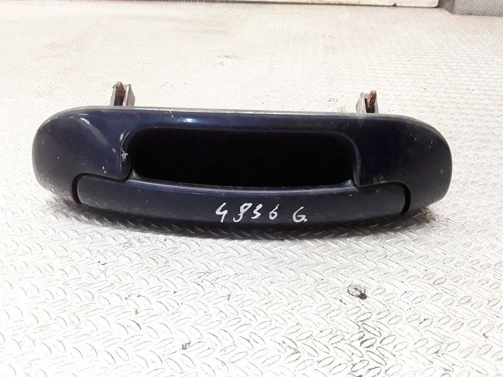 Loading door exterior handle – Jeep Grand Cherokee (WJ) (1999-2004)
