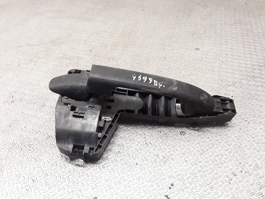 Loading door exterior handle – Mercedes-Benz Vito Viano W447 (2014-)