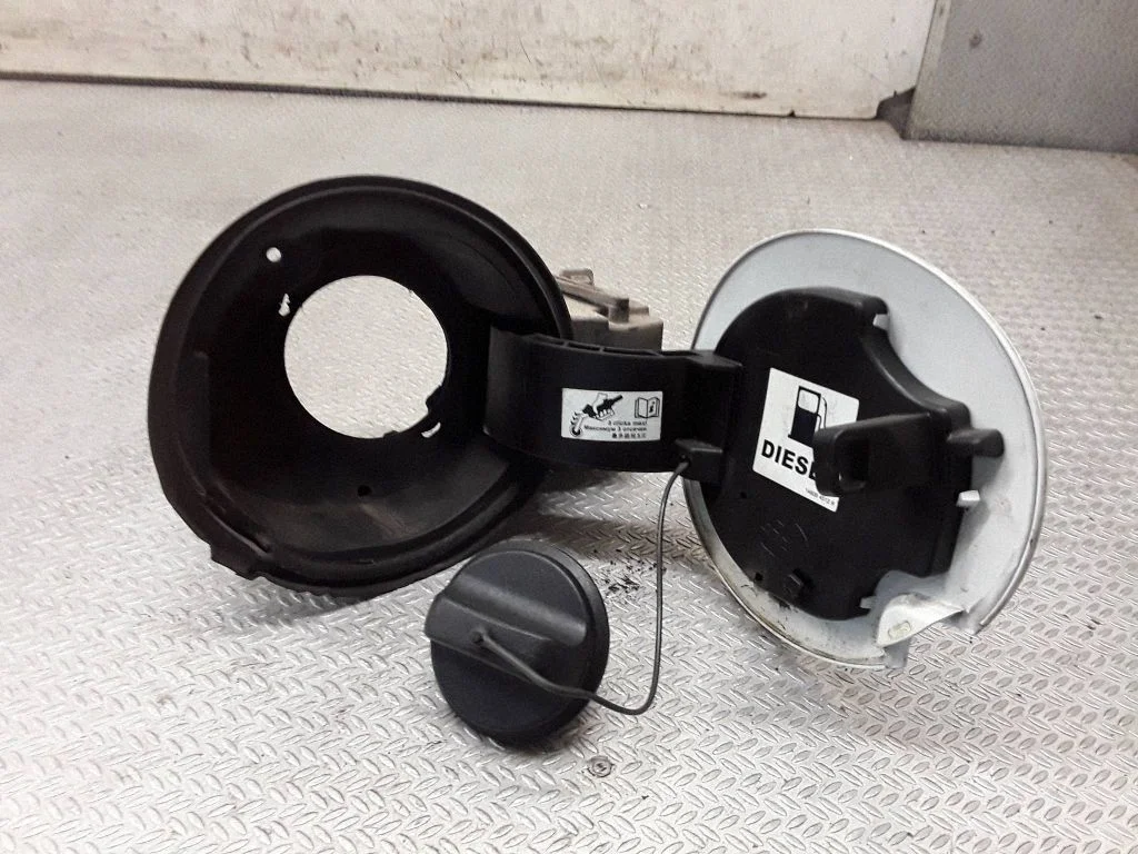 Kütusepaagi kork 148064512R