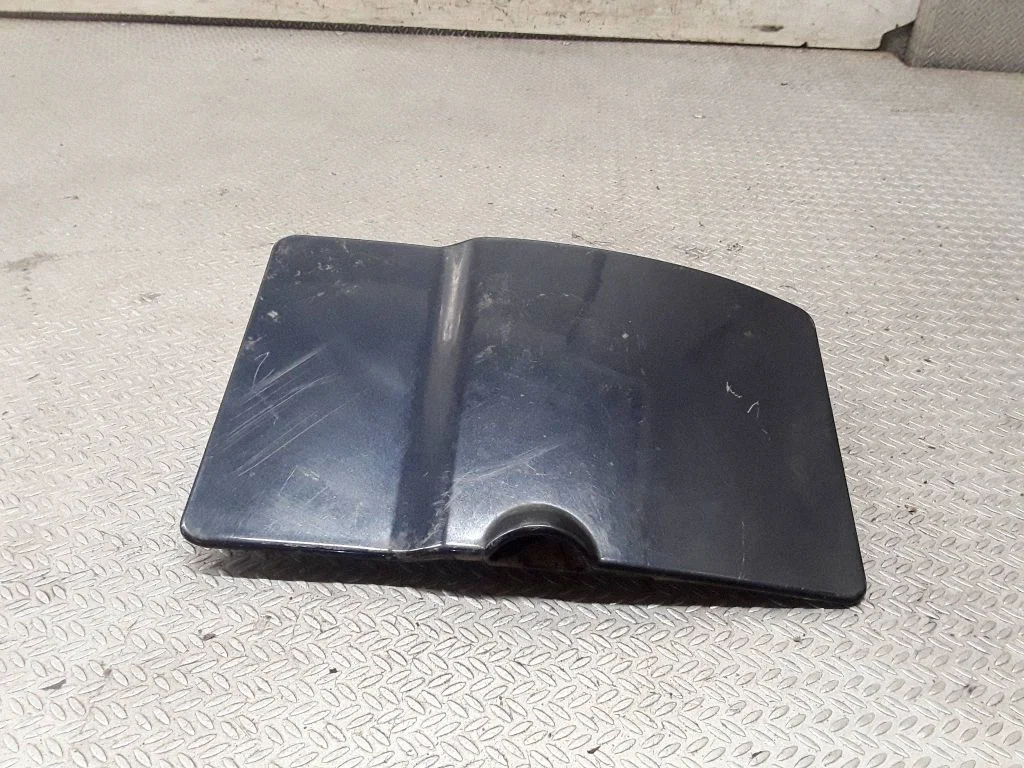 Fuel tank cap – Opel Vivaro (2001-2014)