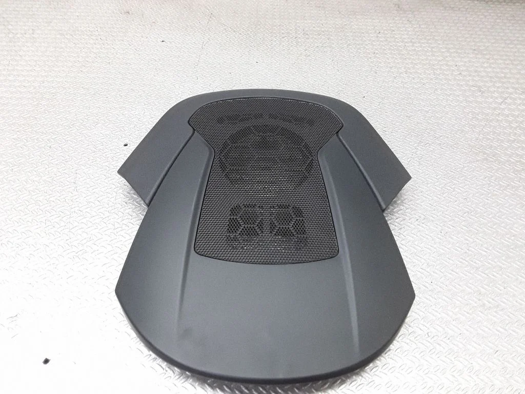 Dash center speaker trim cover AM51R045N42