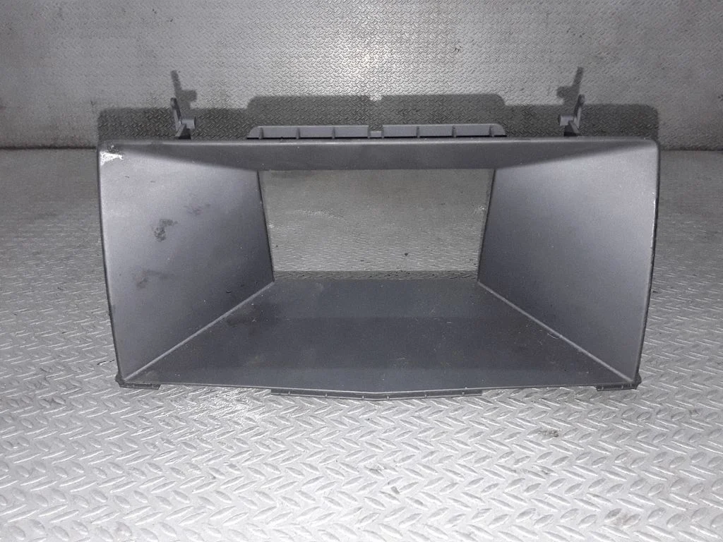 Head-up-ekraani viimistlus – Opel Astra H (2004-2012)