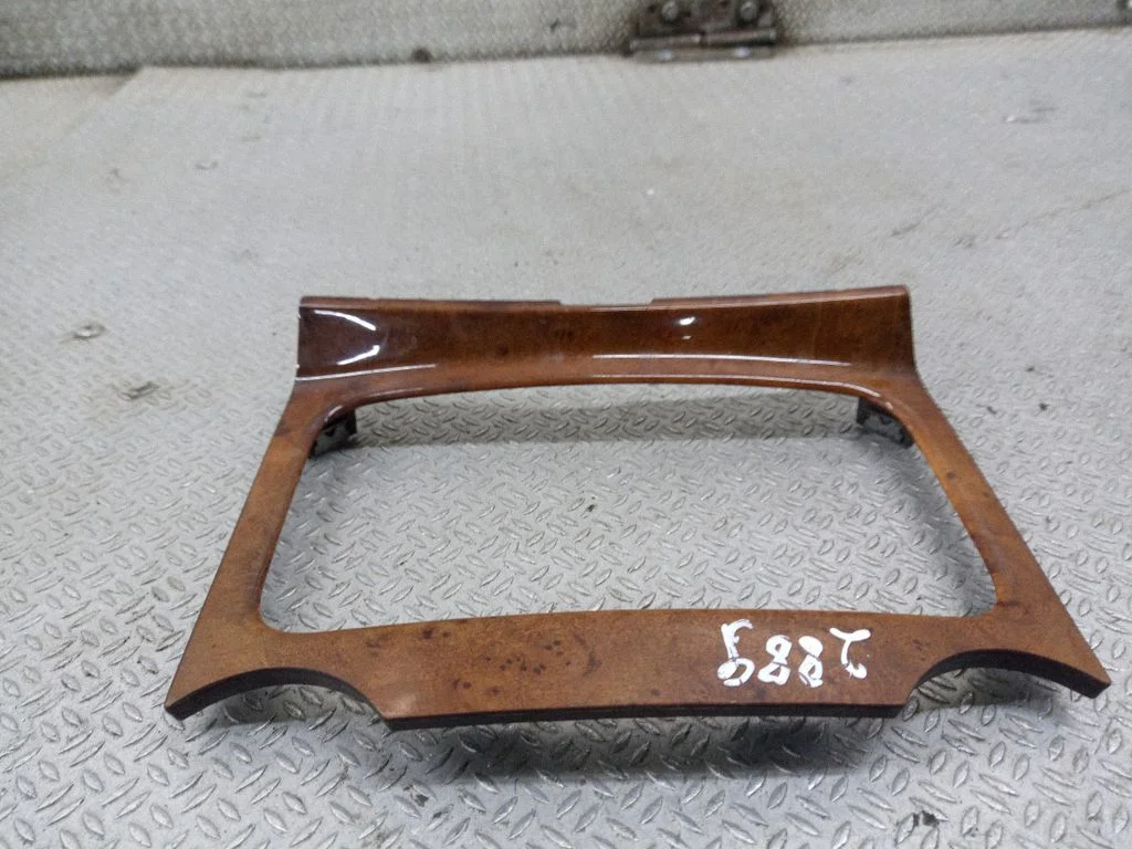 Car ashtray trim – Volkswagen Touareg I (2002-2010)