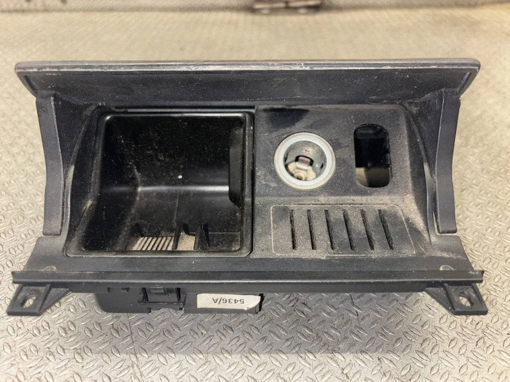 Car ashtray 2108100530