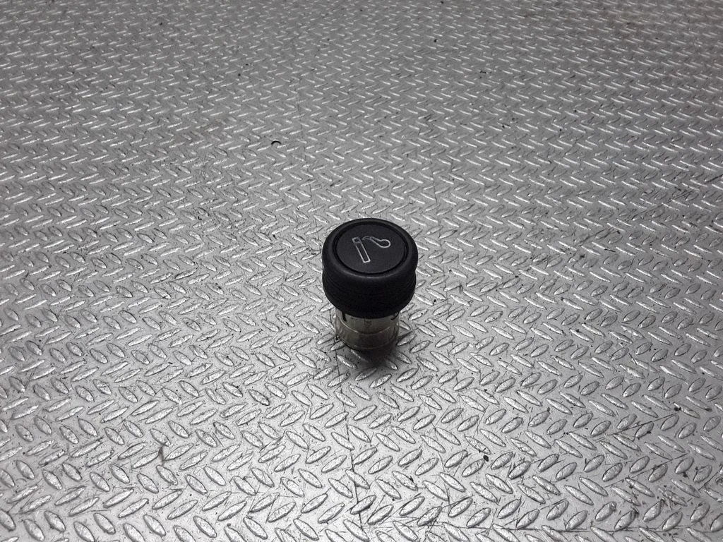 Cigarette lighter