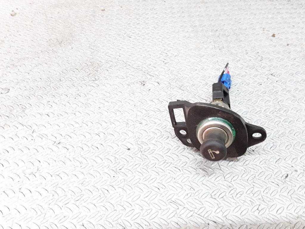 Cigarette lighter