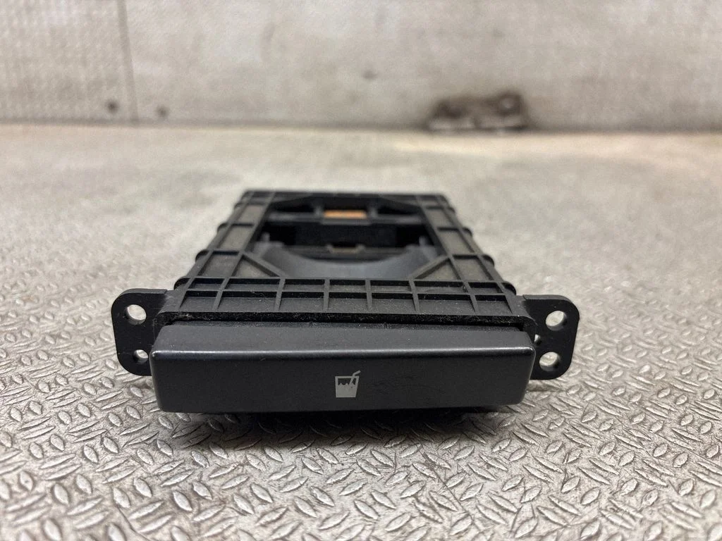 Cup holder