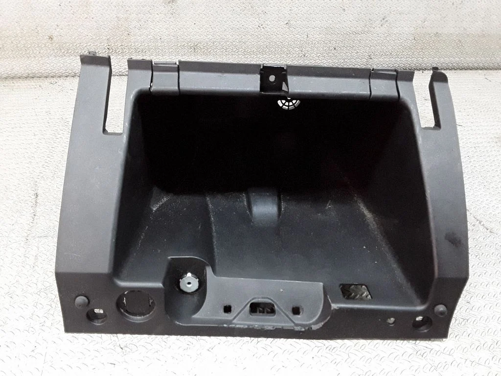 Kindalaeka raam – Ford Focus C-MAX (2003-2010)