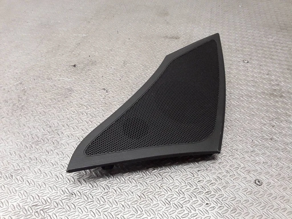 Side speaker trim/cover GHP960811