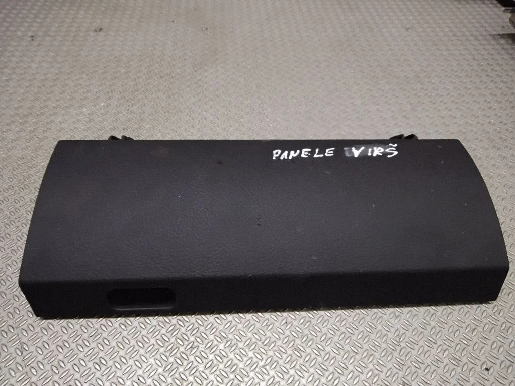 Glove box handle – Toyota Corolla Verso AR10 (2004-2009)