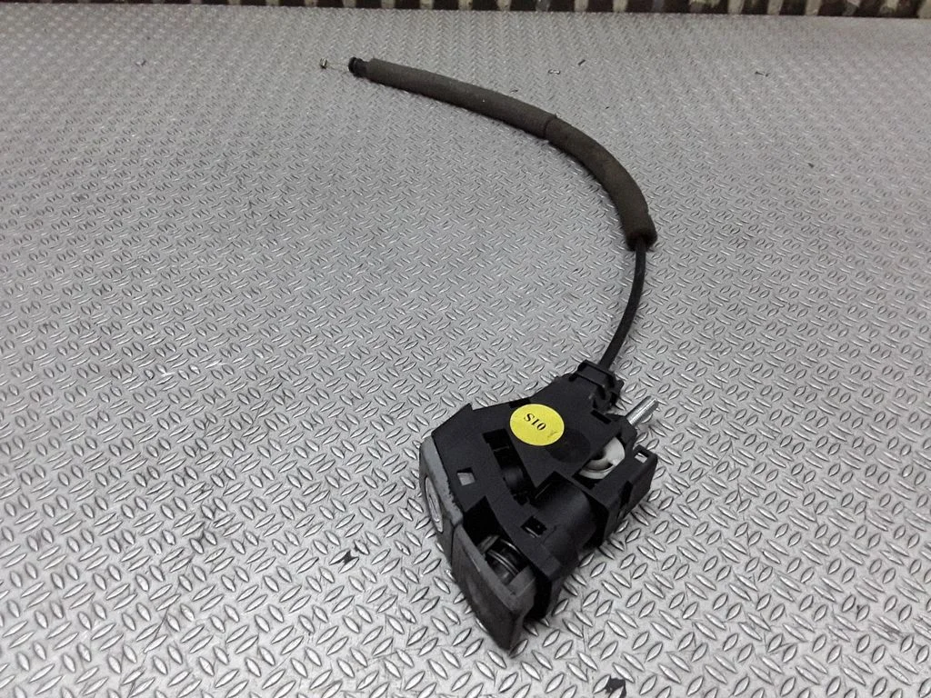 Glove box lock 3D1857148