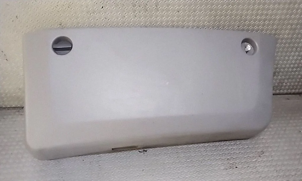 Front door storage pocket/box – Volkswagen Crafter (2006-2016)