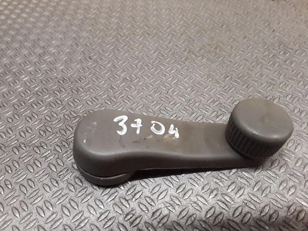 Front door window winding handle 1H0837561D