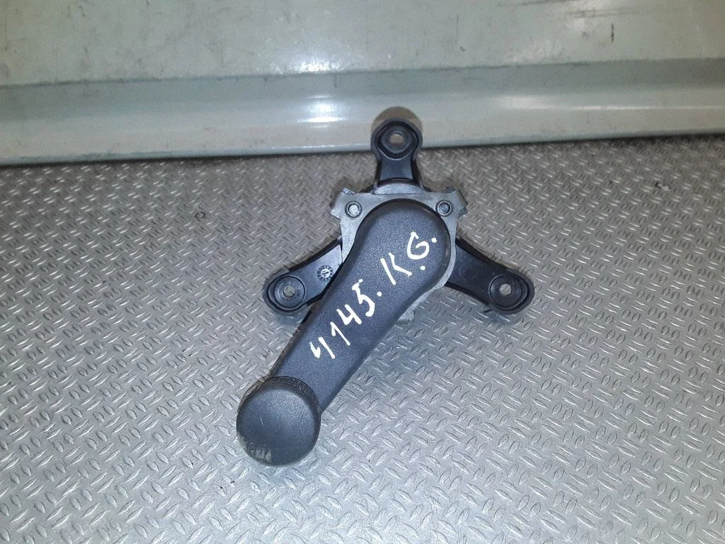 Rear door window winding handle 5JA839040