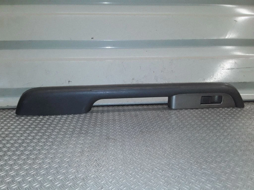 Rear door handle trim 829488H300X