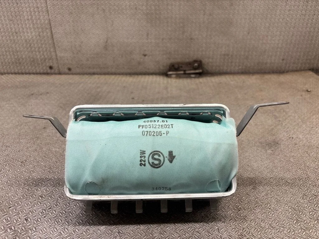 Passenger airbag