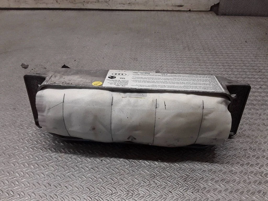 Passenger airbag 8E1880204B