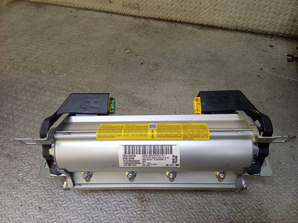 Passenger airbag 7L0880202