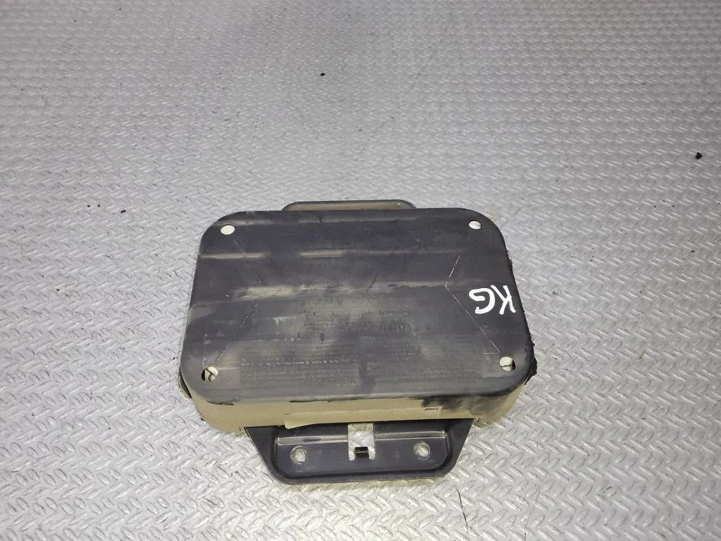 Rear door airbag – Mercedes-Benz ML-Class W163 (1997-2005)
