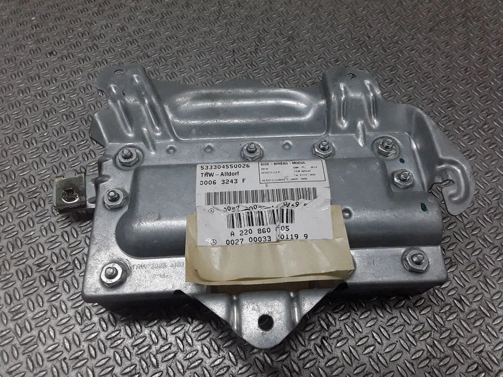 Rear door airbag