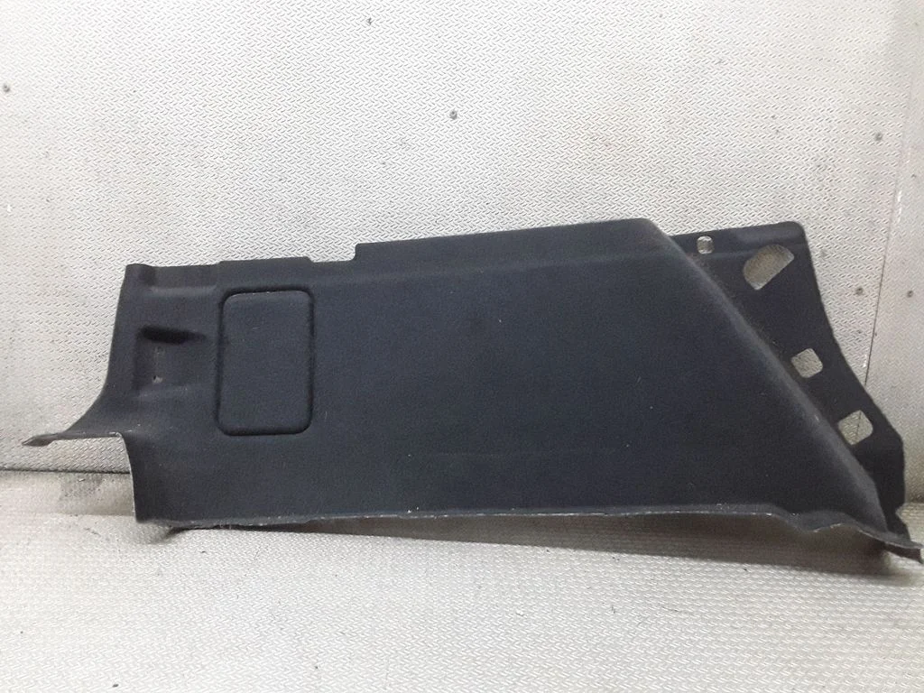 Trunk/boot lower side trim panel – left