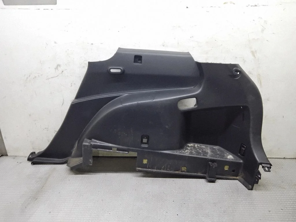 Trunk/boot lower side trim panel EG2168851