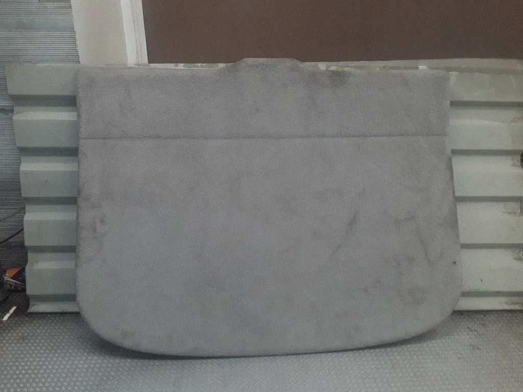 Trunk/boot floor carpet liner – Volvo C30 (2007-2010)