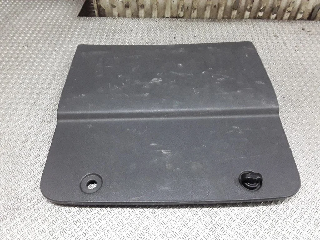 Trunk/boot trim cover 7744509000