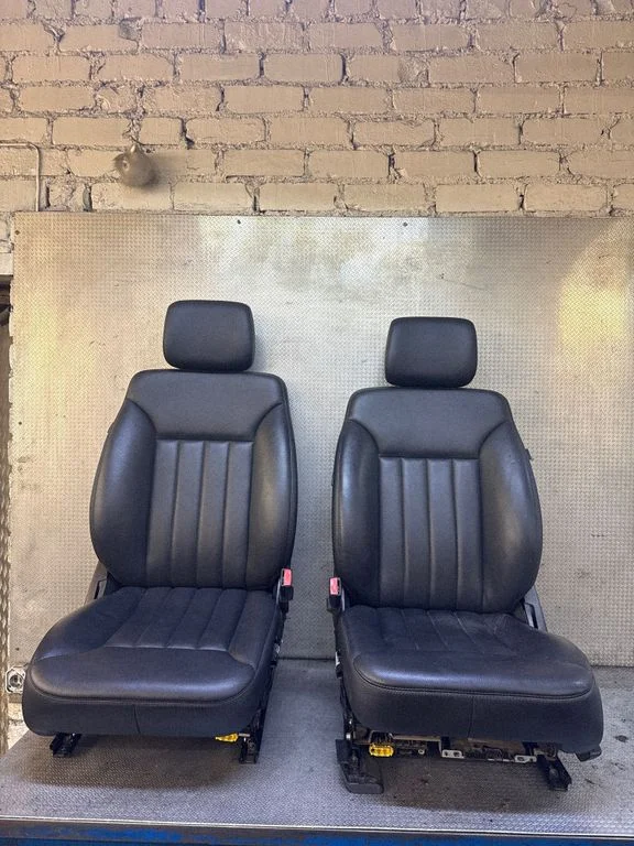 Istmete ja uste viimistluse komplekt – Mercedes-Benz ML-klass W164 (2005-2011)