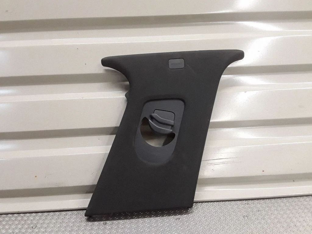 (B) pillar trim (top) 9686334777