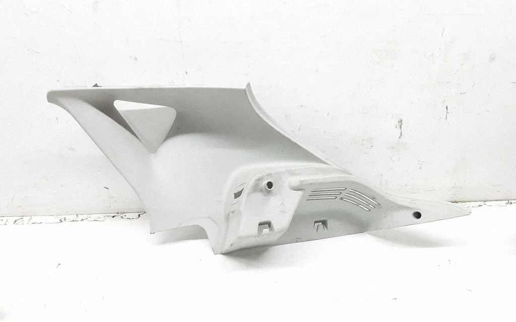 (C) pillar trim 6J4867288