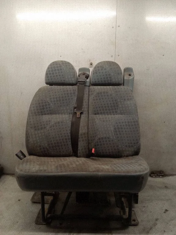 Second row seats – Ford Transit -  Tourneo Connect (2003-2008)