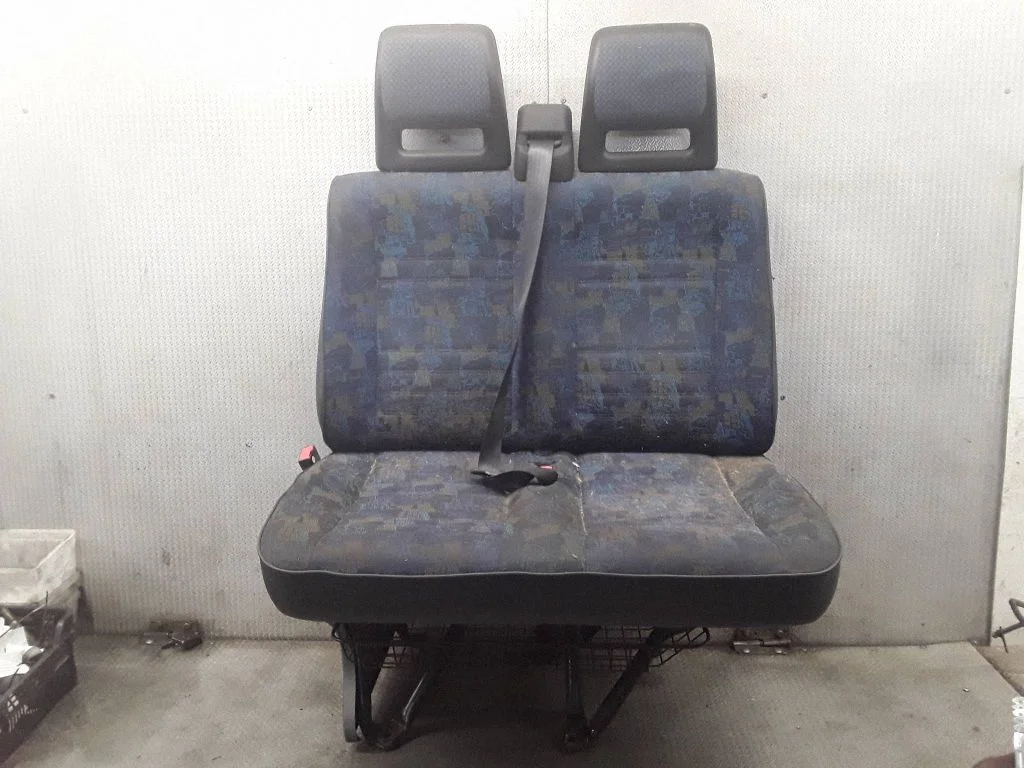 Eesmine kaheistmeline iste – Fiat Ducato (1994-2001)
