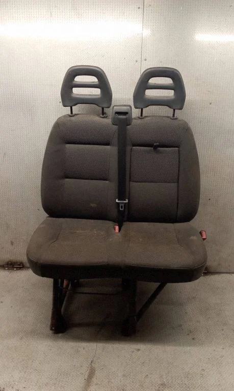 Eesmine kaheistmeline iste – Citroen Jumper (2007-2013)