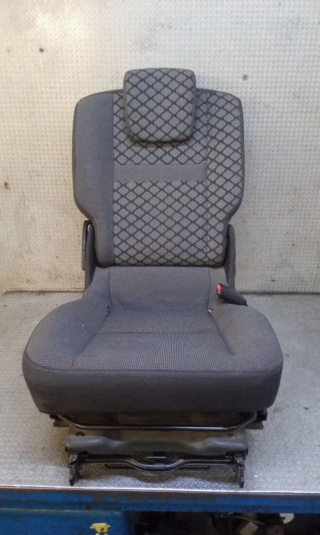 Rear seat